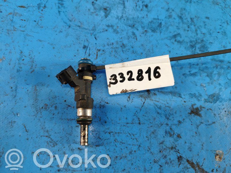 Mitsubishi Lancer VIII Inyector de combustible 