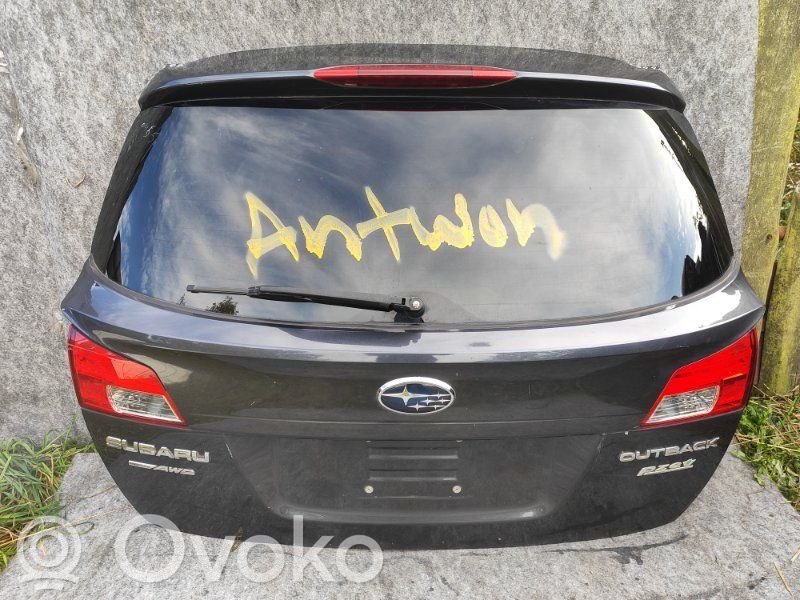 Subaru Outback Tailgate/trunk/boot lid 