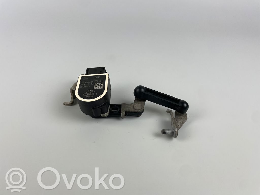 BMW 5 F10 F11 Czujnik poziomowania świateł osi przedniej 