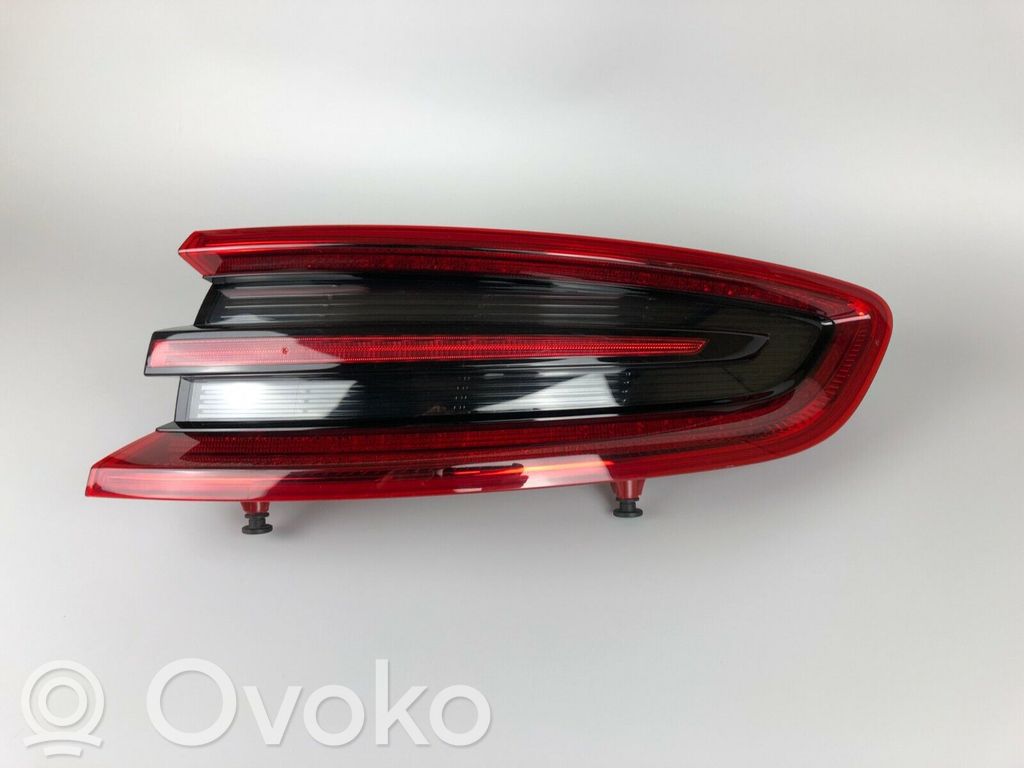 Lampa tylna   95B945096E,95B945096E,95B945096,95B945096