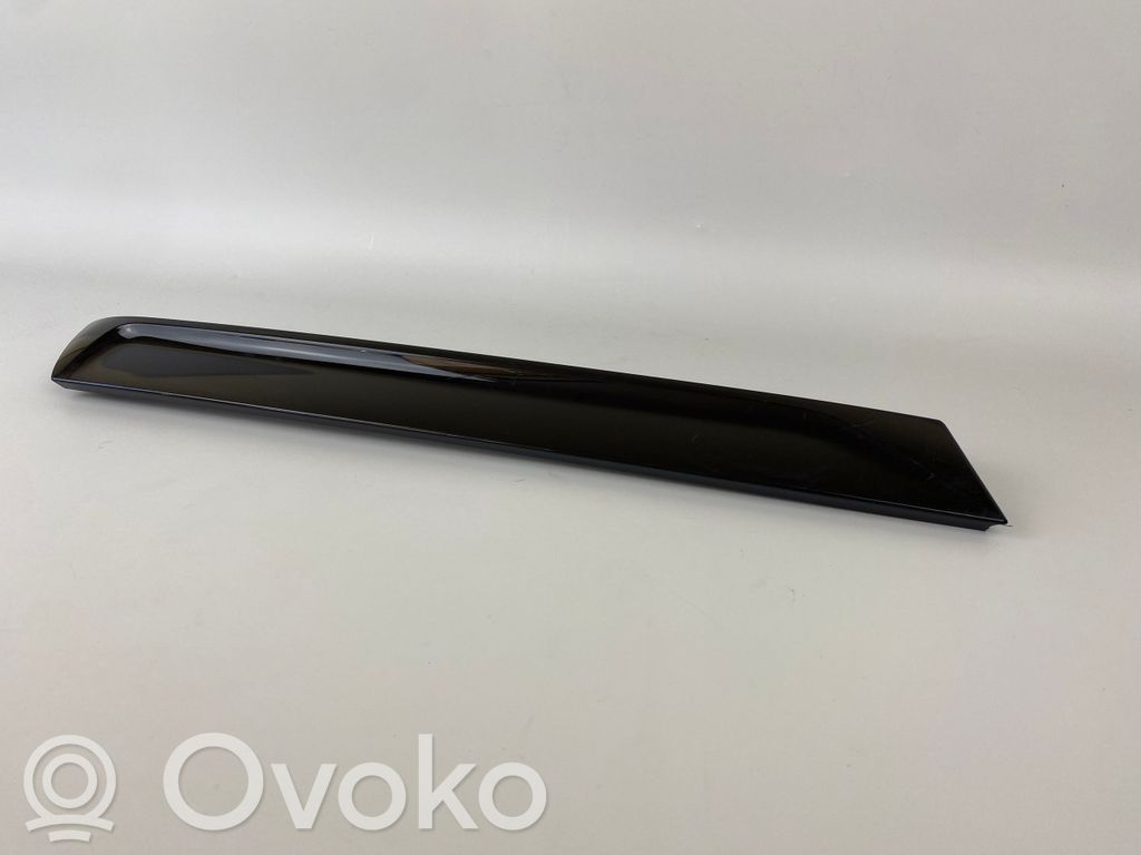 Audi Q7 4M Tailgate trim 