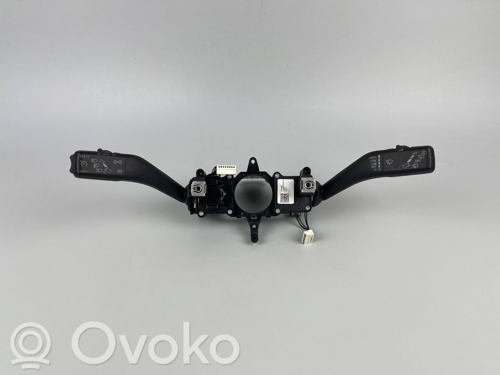 Volkswagen Golf VI Wiper turn signal indicator stalk/switch 