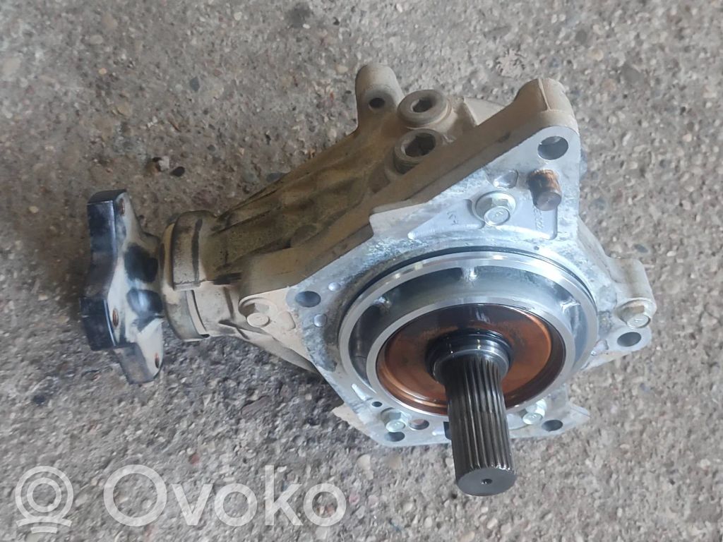 Gearbox transfer box case
