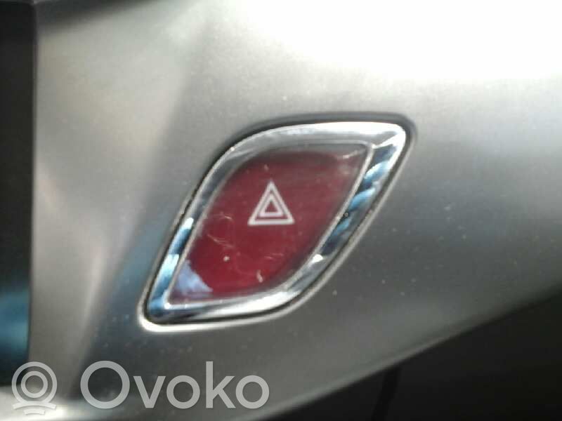 Citroen C3 Interruttore luci di emergenza 