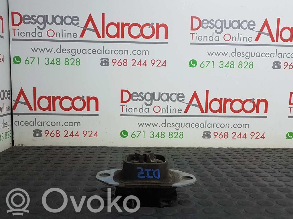 Renault Kangoo II Engine mount bracket 