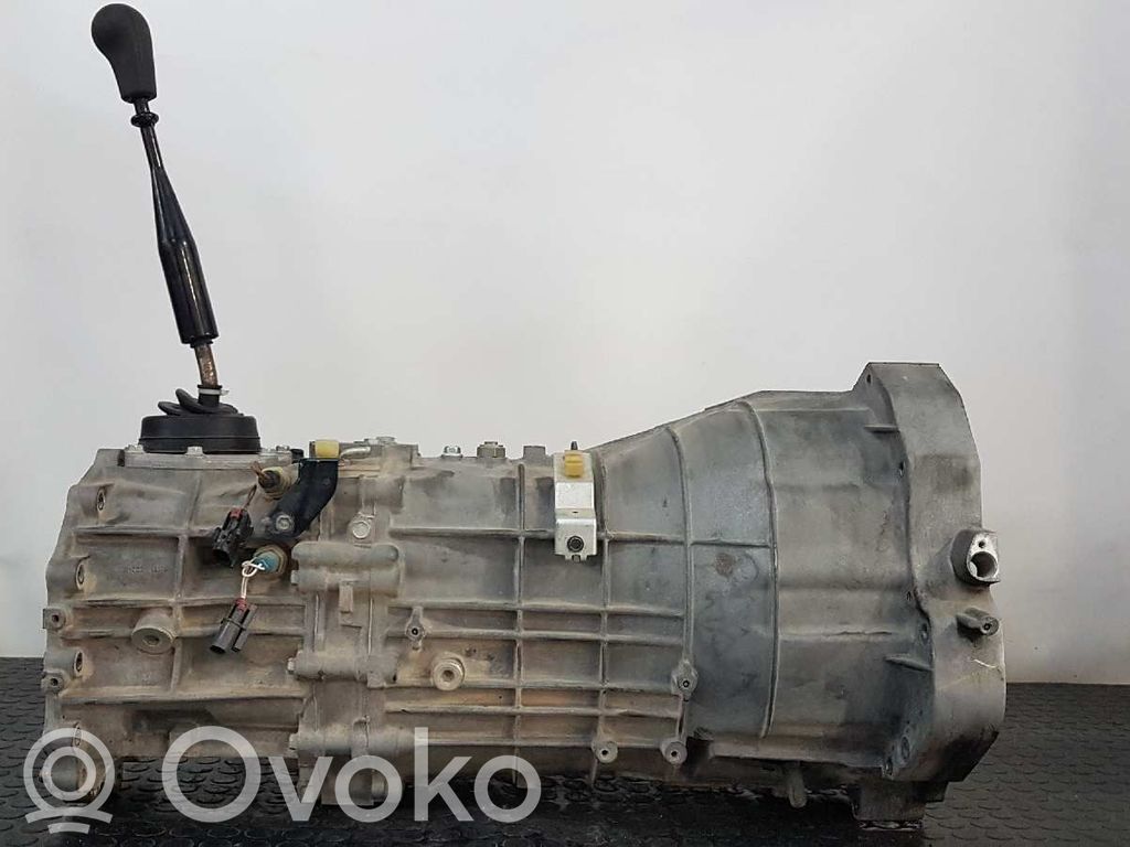 Manualna 5-biegowa skrzynia biegów   32010EB510,3201010ZG4,33100EA70C