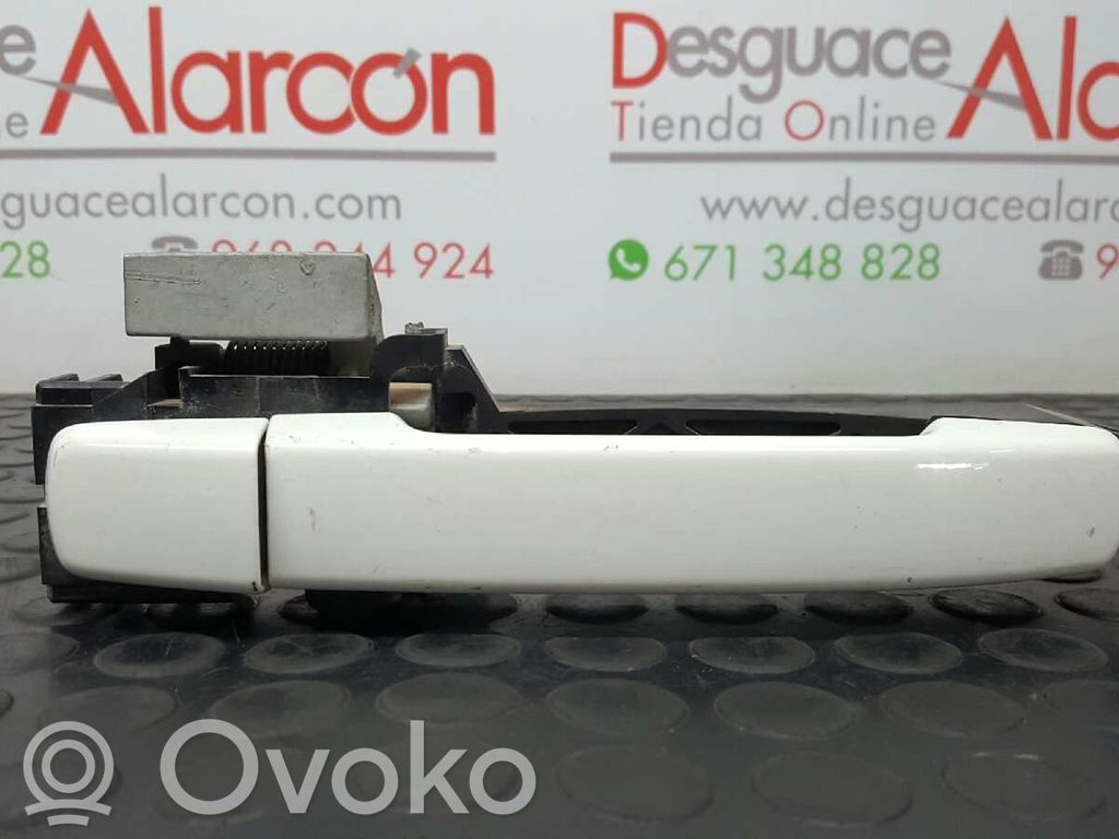 Nissan Pathfinder R51 Maniglia esterna per portiera anteriore