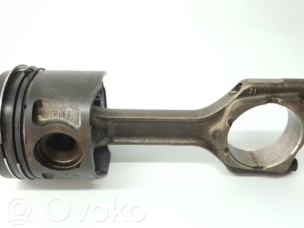 Opel Insignia A Gearbox mounting bracket 