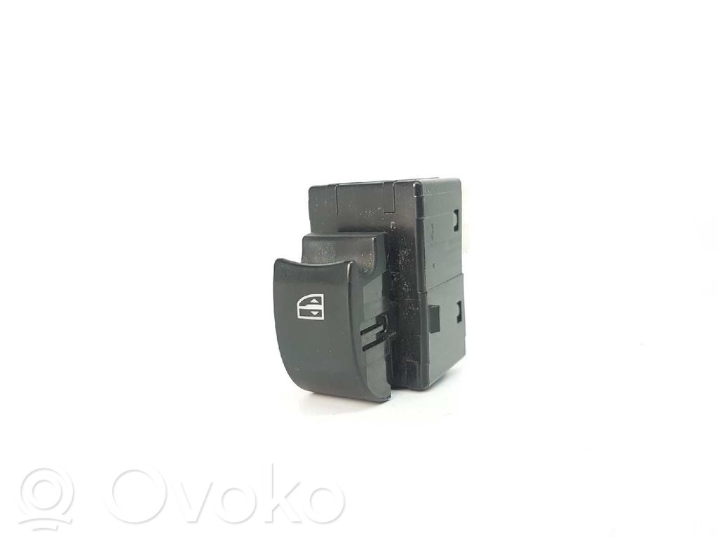 Electric window control switch   25411JY00A