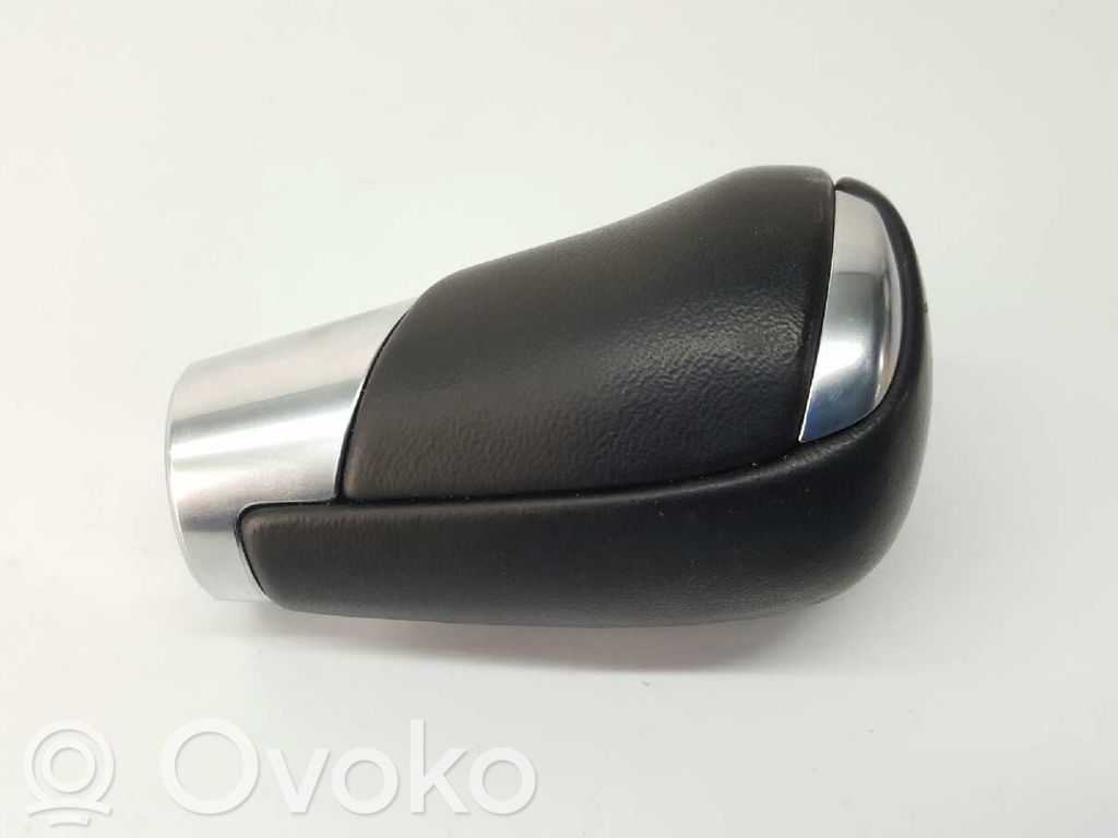 Pavarų perjungimo traukė   D09L46030A,D09L46030A