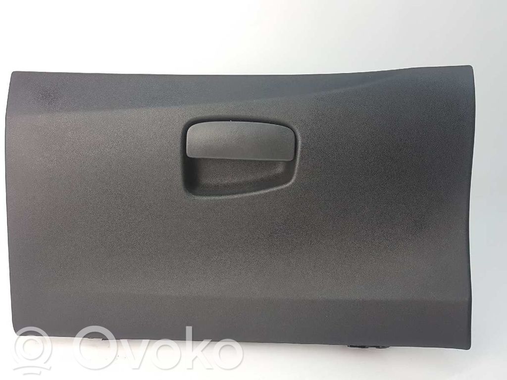 Citroen C3 Kita salono detalė 