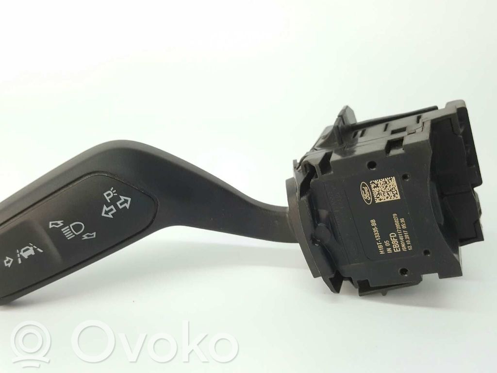 Suuntavilkun vipu   H1BT13335BB