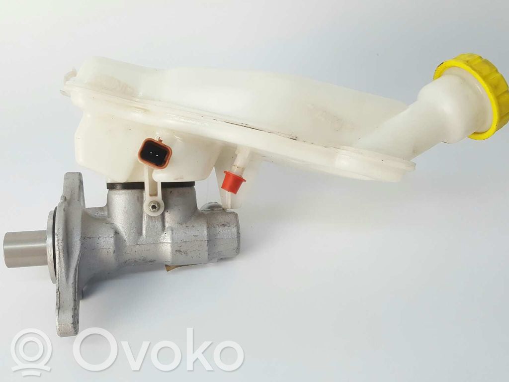 Bomba de freno   4601R7,4635E8,32069745