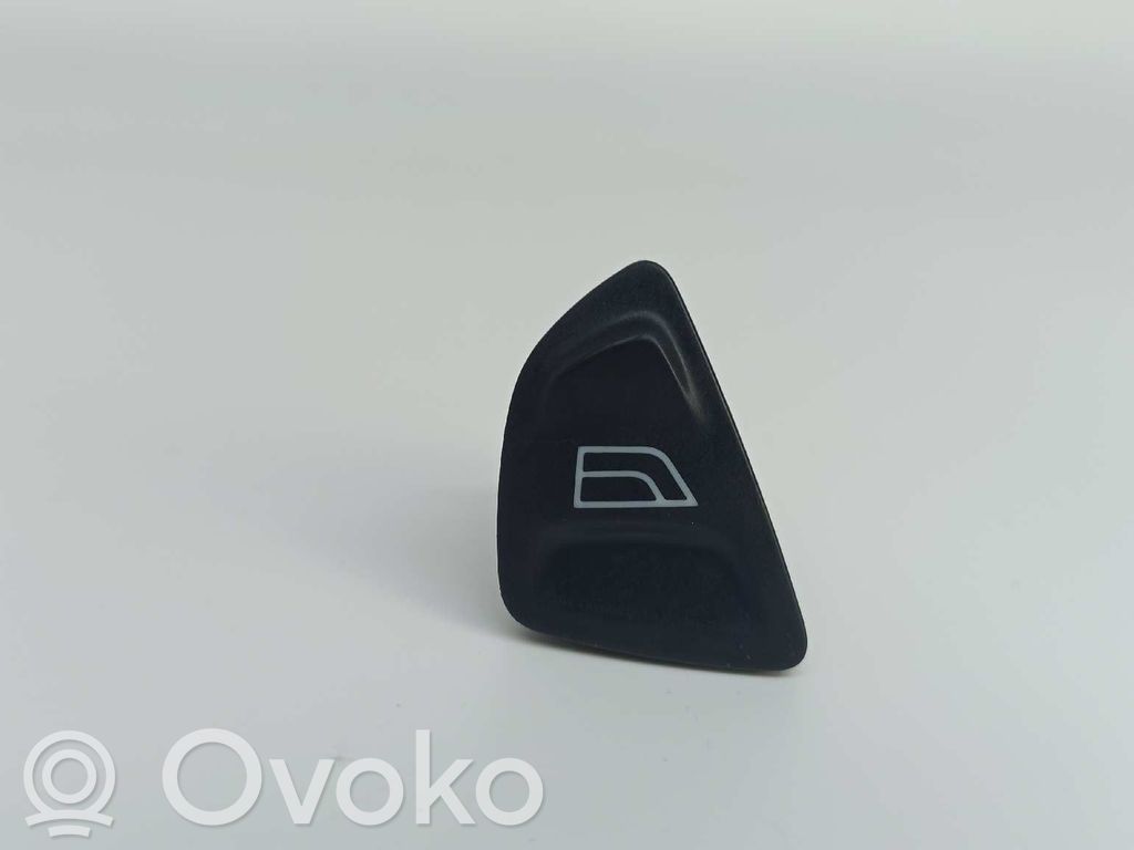 Electric window control switch   1571470