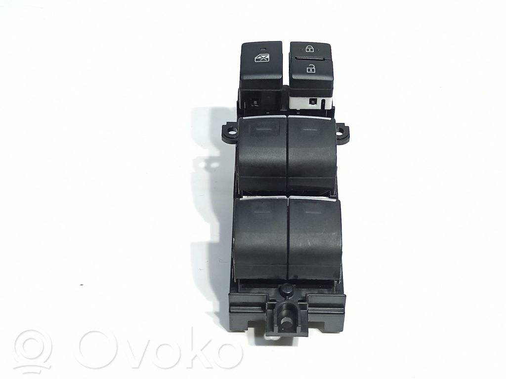 Toyota Corolla E160 E170 Electric window control switch 