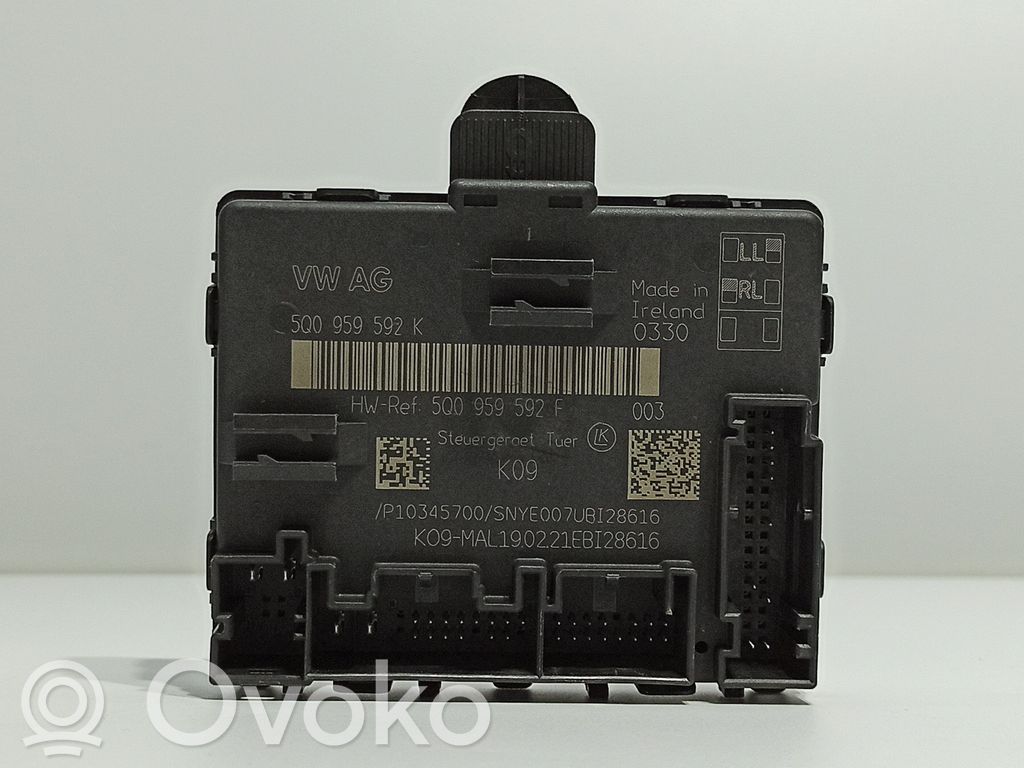 Volkswagen Golf SportWagen Unidad de control de puerta 