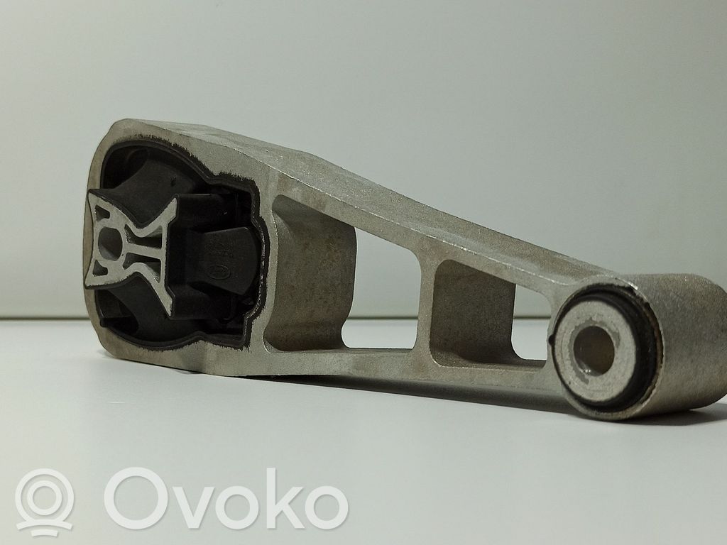 Land Rover Range Rover Sport L494 Engine mount bracket 