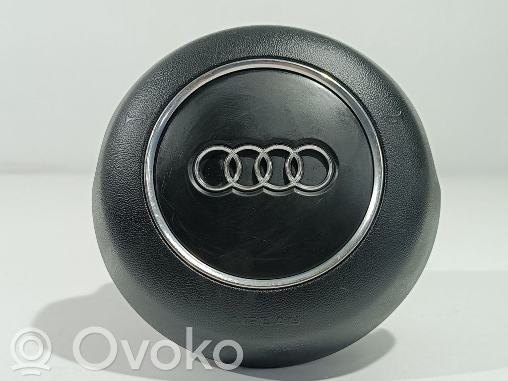 Audi A1 Vairo oro pagalvė 