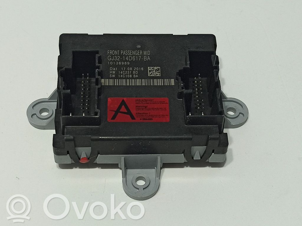 Land Rover Evoque I Vartų valdymo modulis 