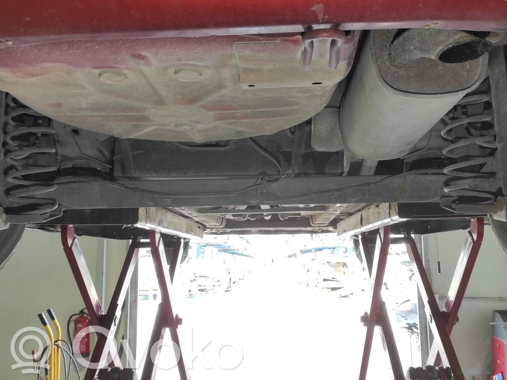 Ford Fiesta Belka osi tylnej z reduktorem 