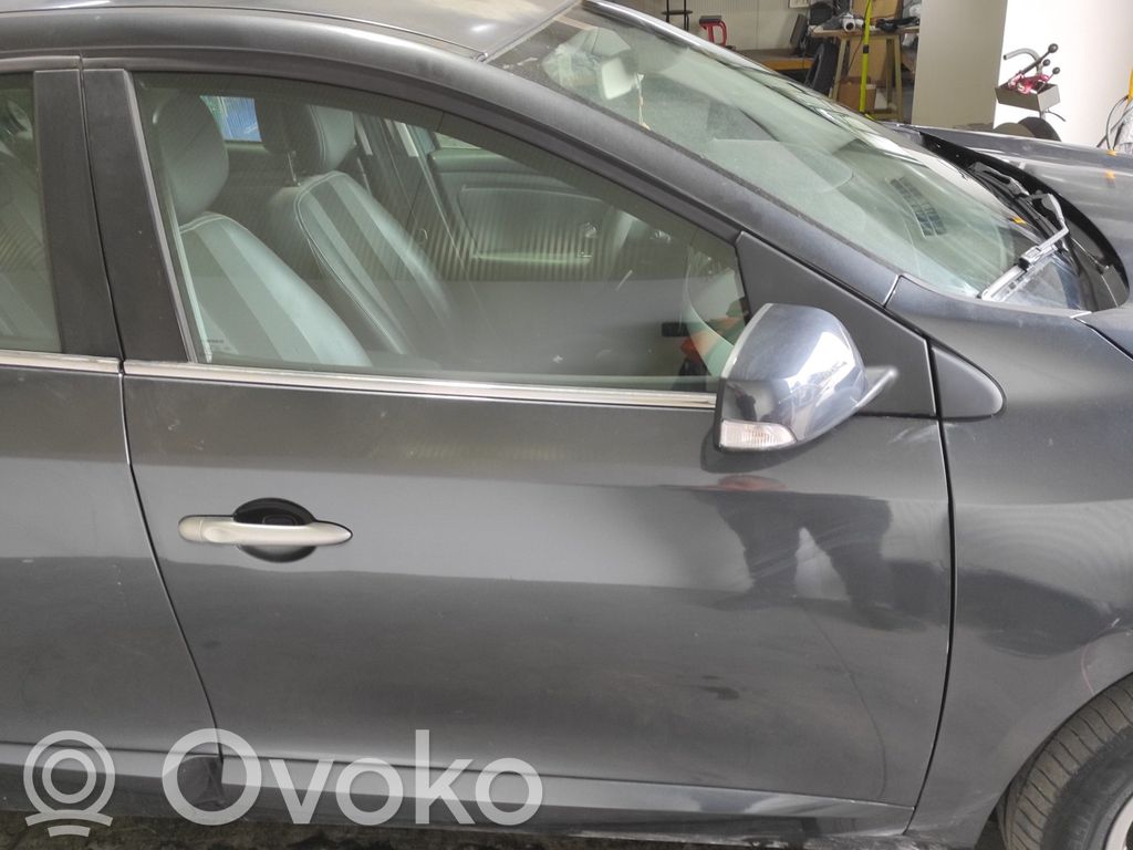 Renault Fluence Puerta delantera 