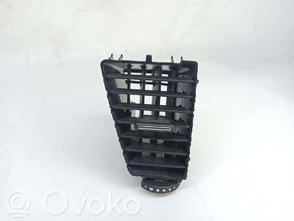 Seat Leon (5F) Устройство (устройства) для отвода воздуха 