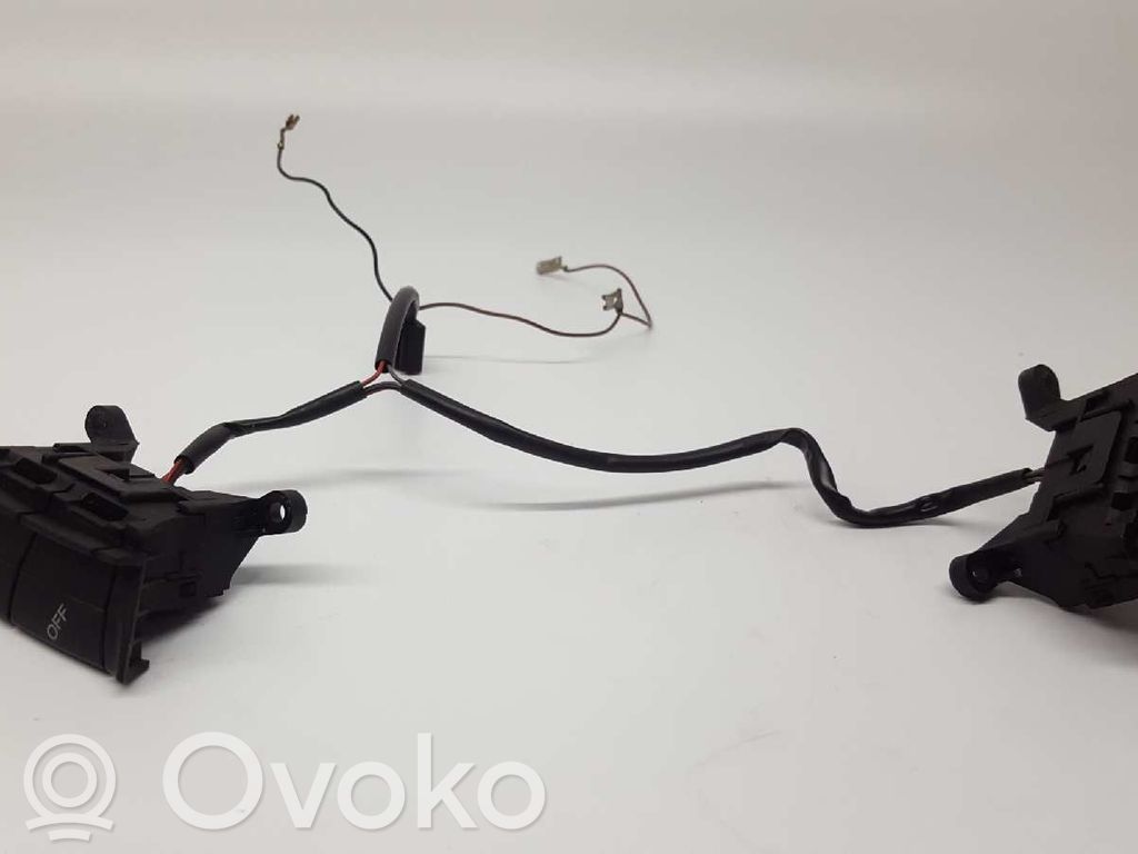 Other switches/knobs/shifts   3M5T9E740AD