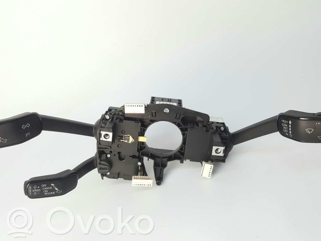 Seat Leon (5F) Otros interruptores/perillas/selectores 