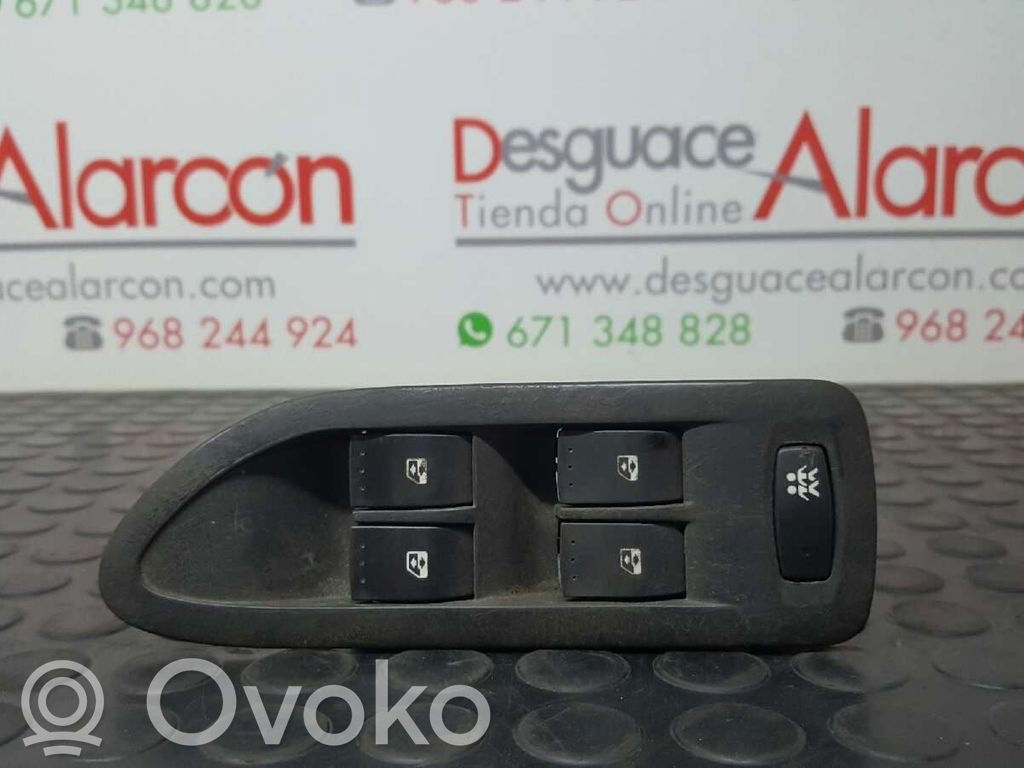 Interruptor del elevalunas eléctrico