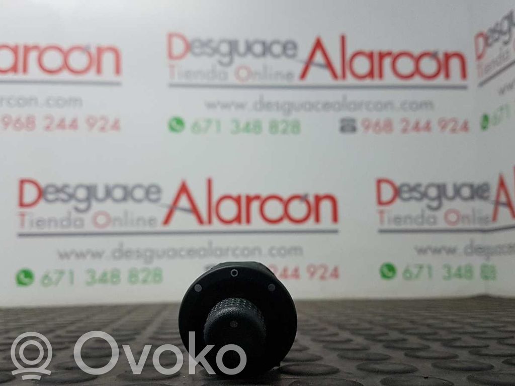 Wing mirror switch   7700847433,7700841240E