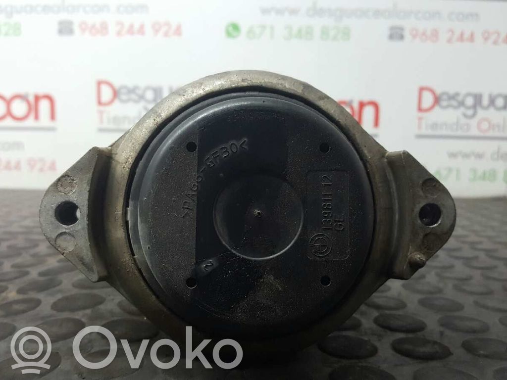 Engine mount bracket   22116768799,676880003