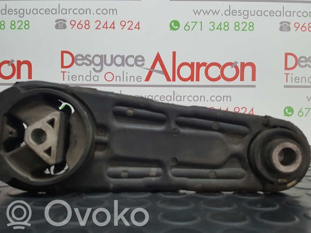 Renault Clio III Engine mount bracket 
