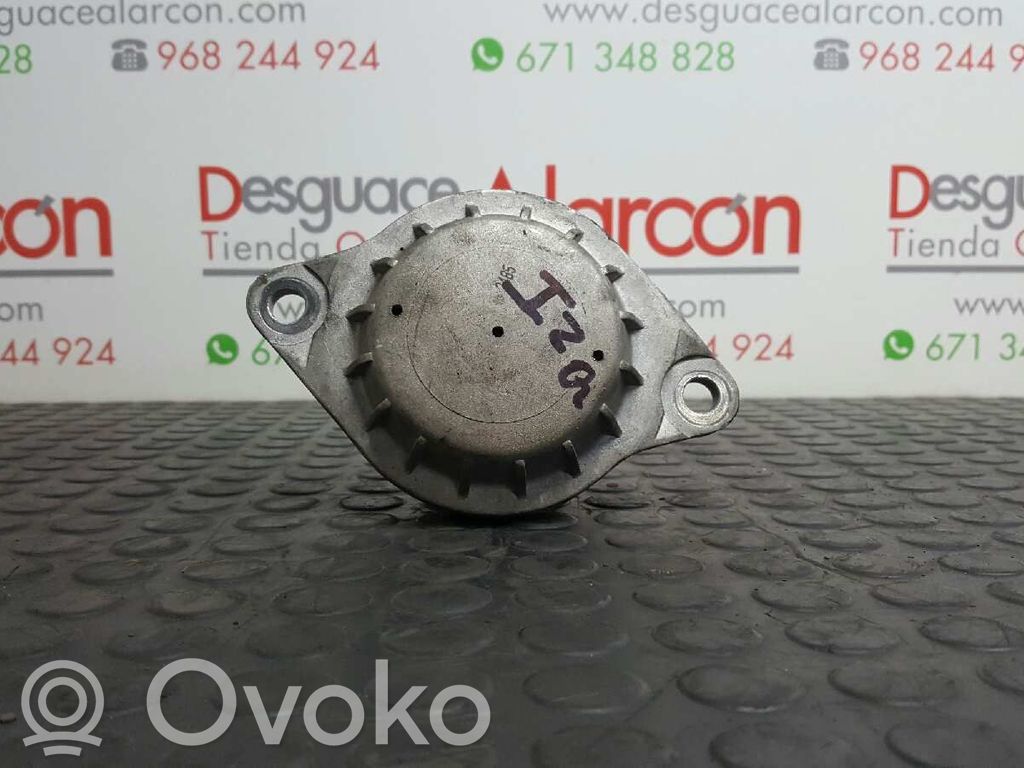 Audi A6 S6 C4 4A Wspornik / Mocowanie silnika 