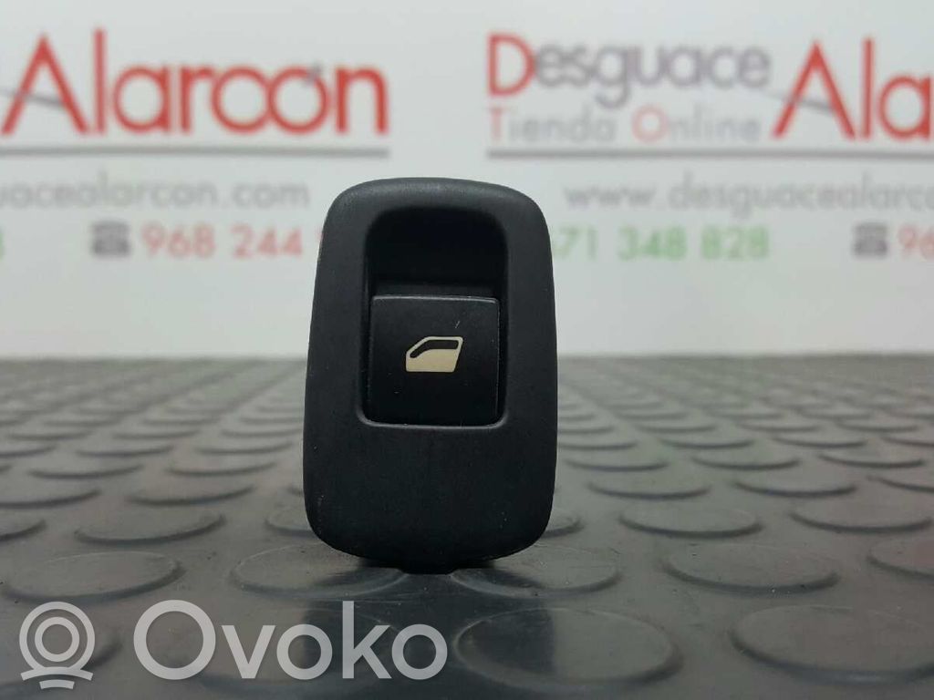 Electric window control switch   96515962XT