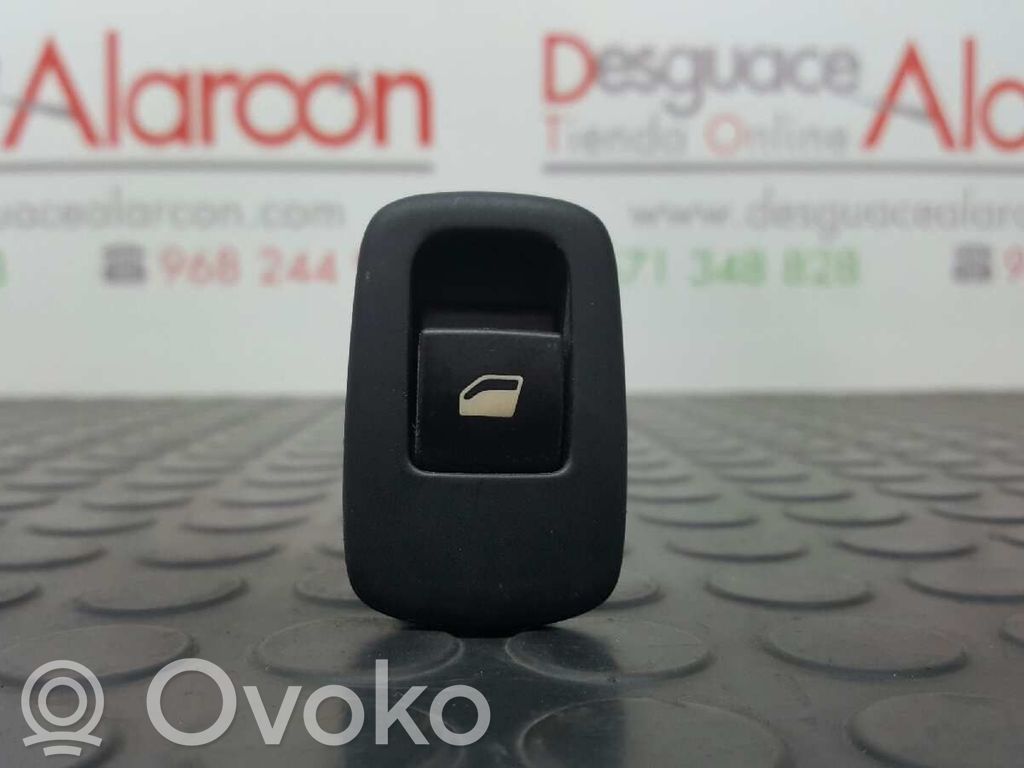 Electric window control switch   96515962XT