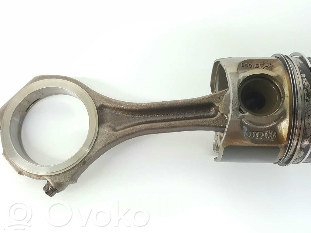 Piston   057198401C,057198401F,057107065CA