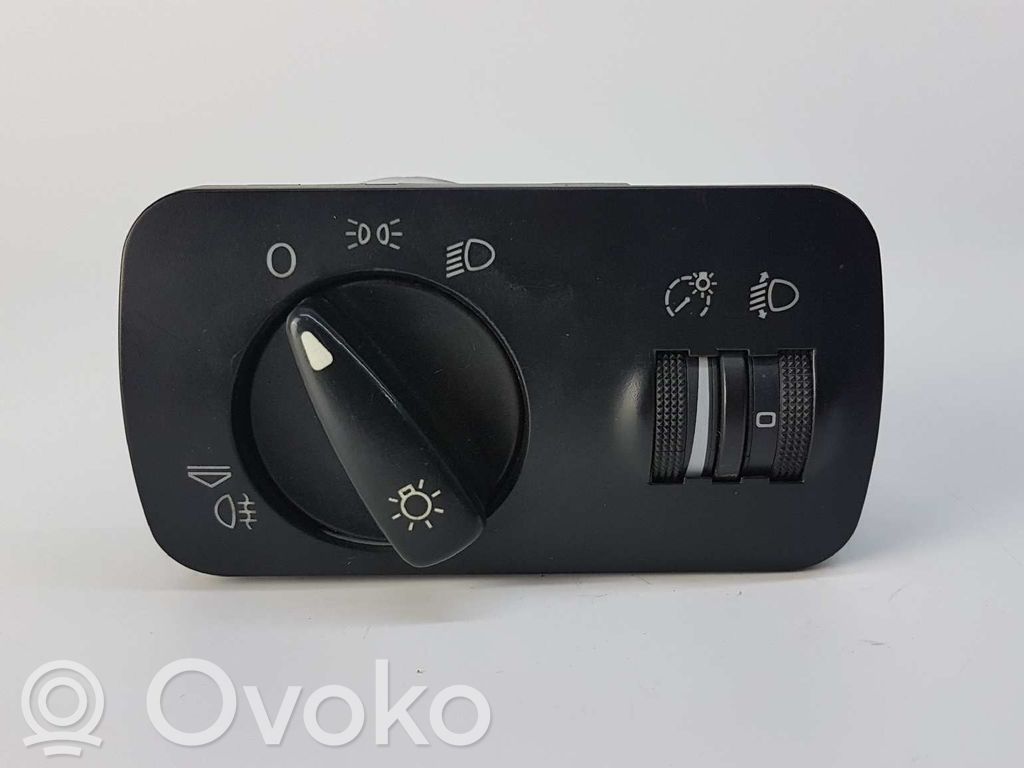 Seat Ibiza II (6k) Interruttore di regolazione dell’illuminazione del quadro