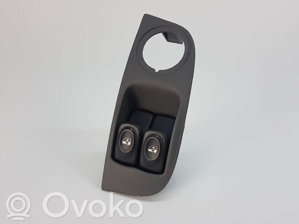 Renault Megane I Interrupteur commade lève-vitre