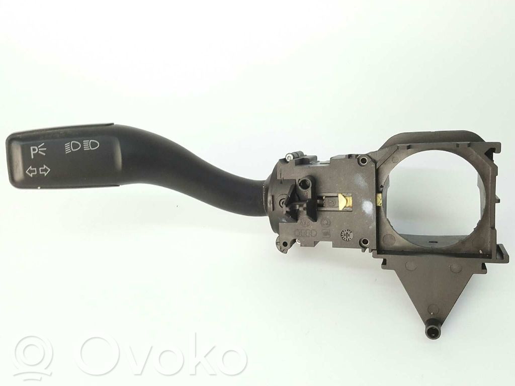 Audi Q7 4L Indicator stalk 