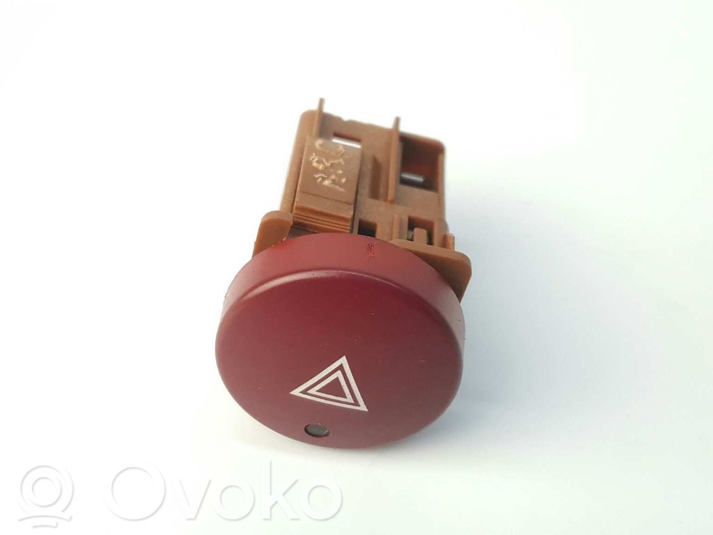 Citroen Xsara Hazard light switch 
