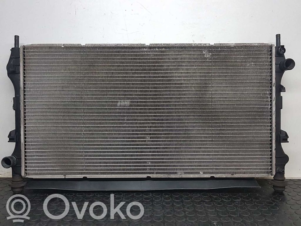 Ford Transit Aušinimo skysčio radiatorius 