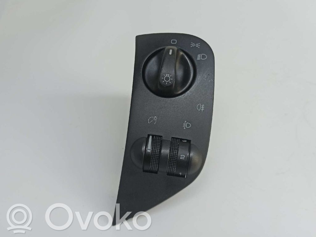 Seat Inca (6k) Interruptor de control del panel de luces 