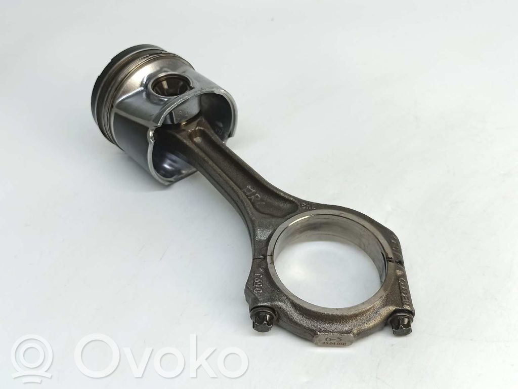 Audi A4 S4 B6 8E 8H Gearbox mounting bracket 