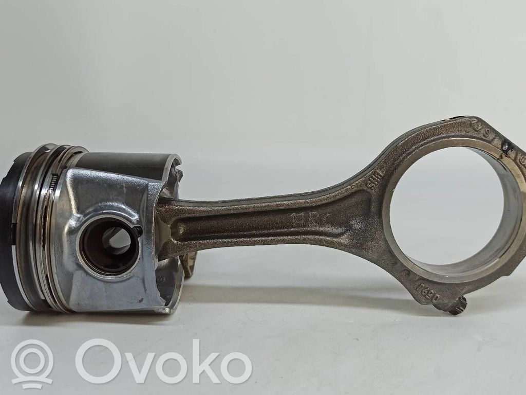 Audi A4 S4 B6 8E 8H Gearbox mounting bracket 