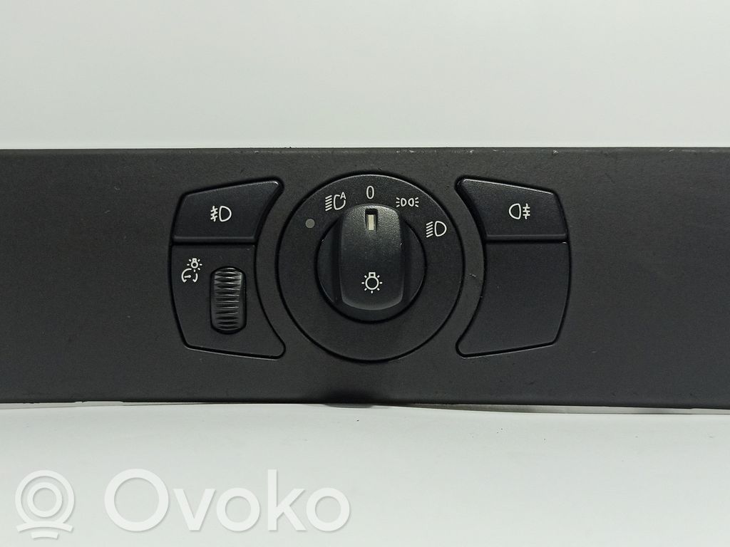 Interruptor de control del panel de luces   6953735,692525202,33290403