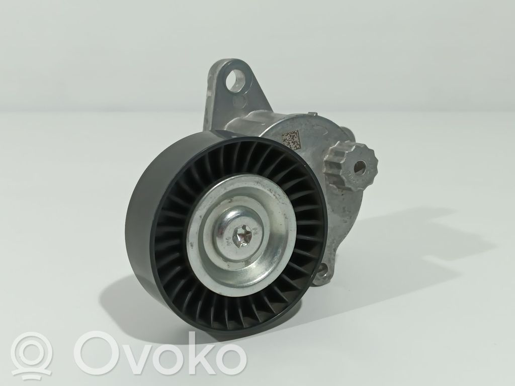 Volvo XC90 Napinacz paska alternatora 