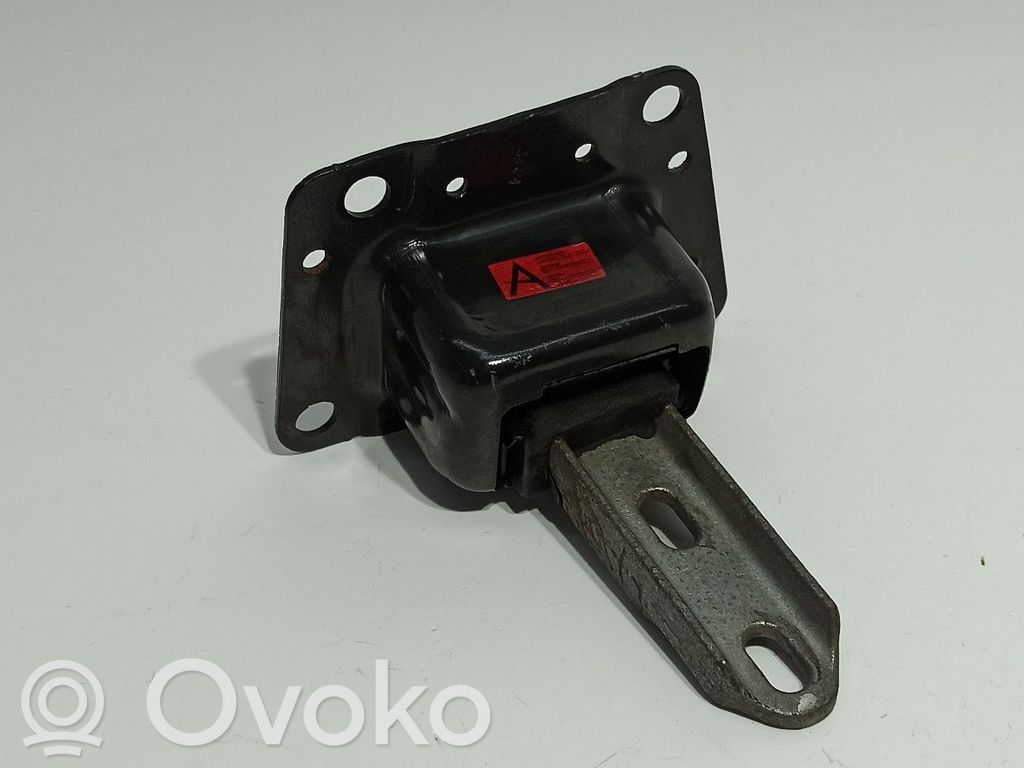 Citroen C3 Engine mount bracket 