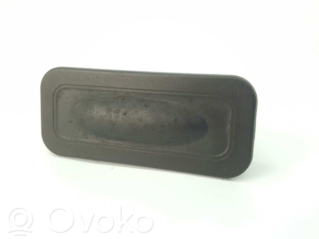 Renault Clio III Rear door exterior handle 
