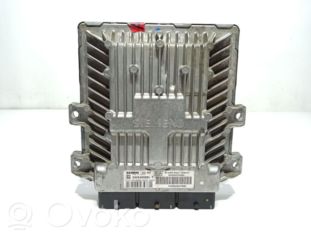 Peugeot 607 Engine control unit/module 