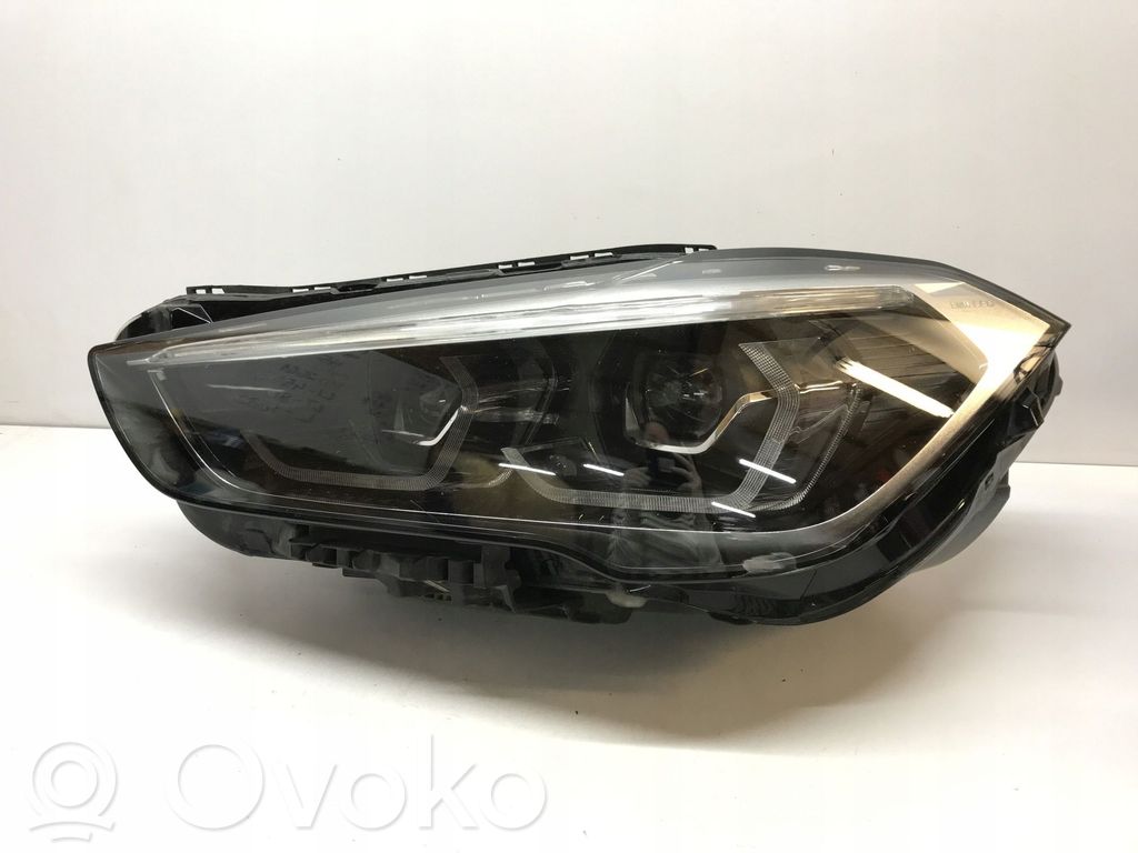 BMW X1 F48 F49 Lampa przednia 